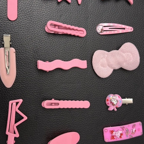 Hair clips - Picture 2 of 3